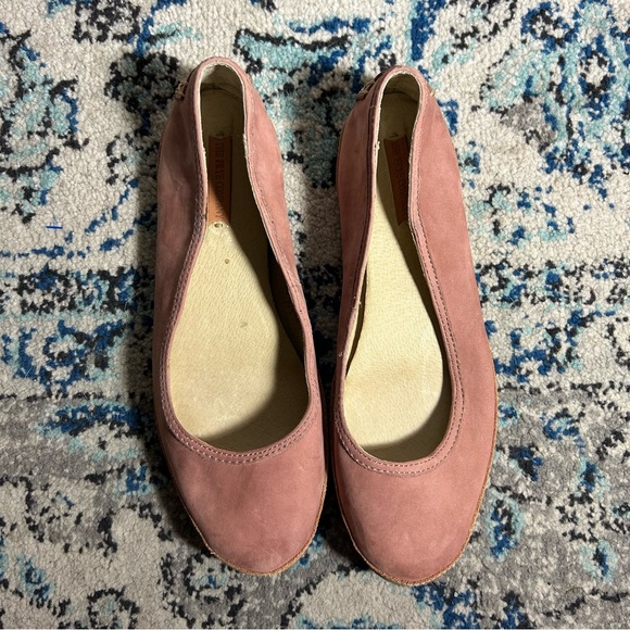 FRYE Blush Pink Soft Suede Slip On Ballet Flat 7.5 - Picture 3 of 9